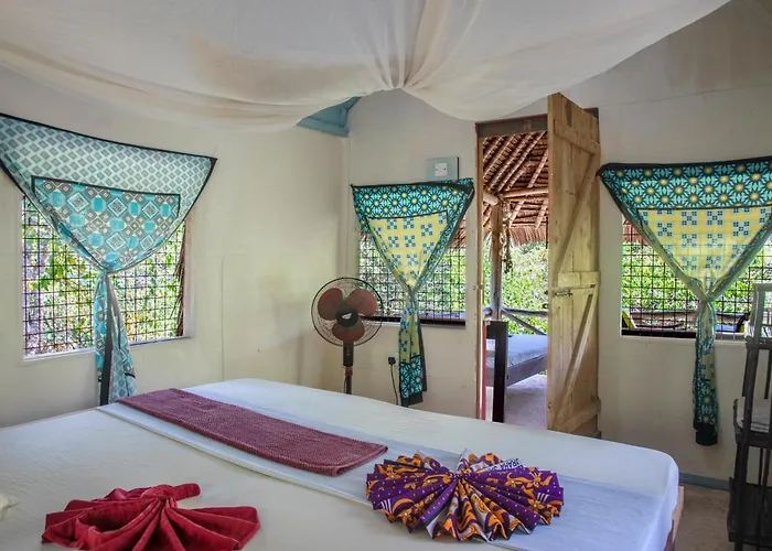 Hostel: Stilts Diani Beach