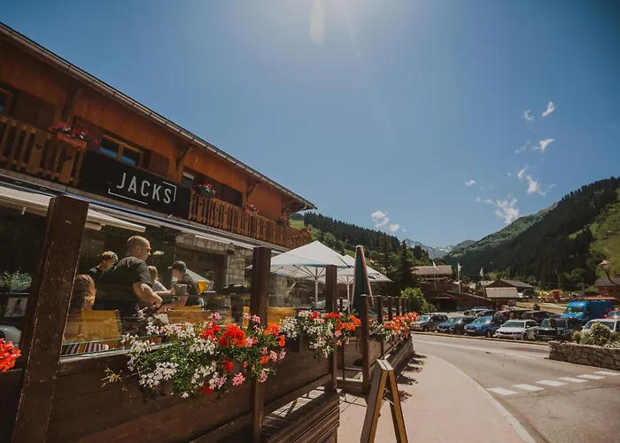 Family Hotel: Hotel Les Grangettes