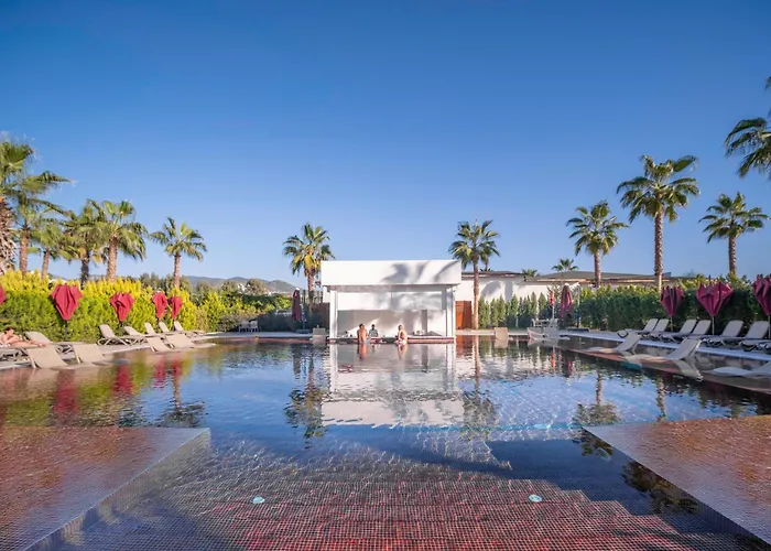 Familiehotel: Serenity Queen Hotel