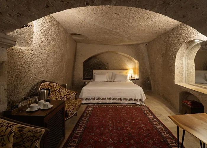 Grand Cave Suites