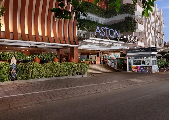 Hotel con piscina: Aston Canggu Beach Resort