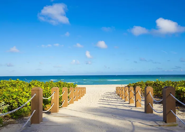 Oceanfront Private Condo At 1 Hotel & Homes -1219