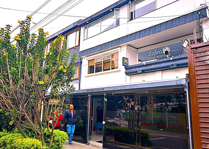 Zafiro Boutique