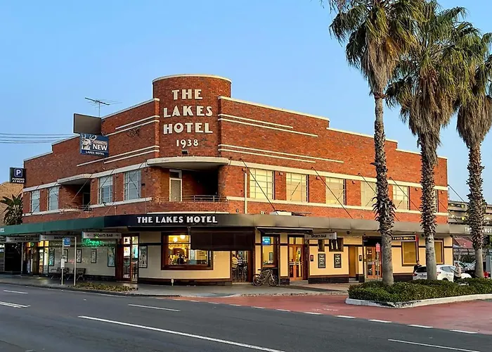 Lakes , Rosebery
