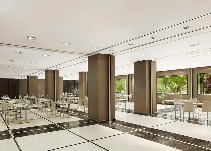 Nh Madrid Ribera Del Manzanares