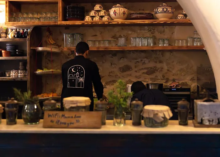 Mama Lova Hôtel, Riad, Restaurant&Spa