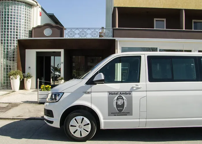 Hotel con tennis: Hotel Ambra