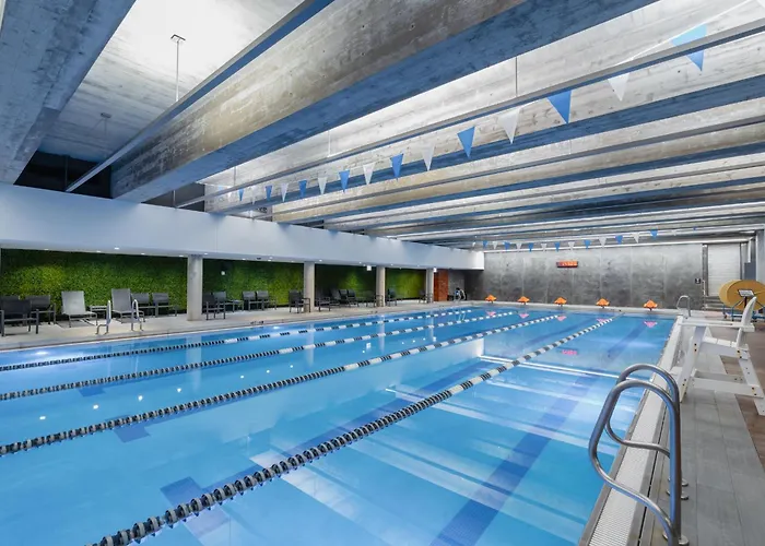 Hotels with tennis & Athletic Club At Midtown