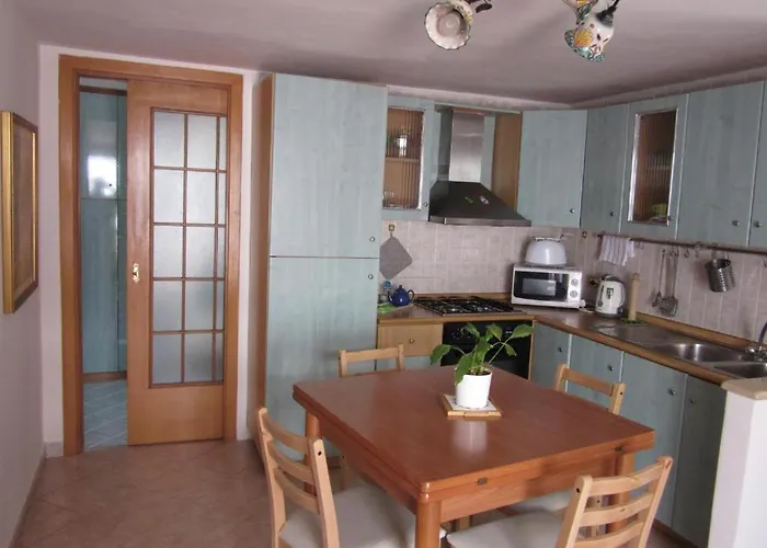 Mareluna B&B