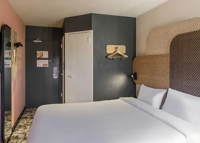 HOTEL Cité De L'Espace Hurel