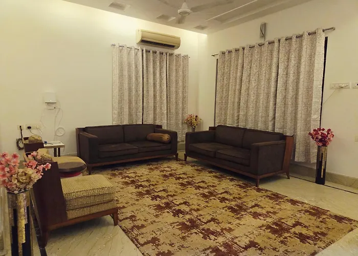 Hotel Collena, Uthandi
