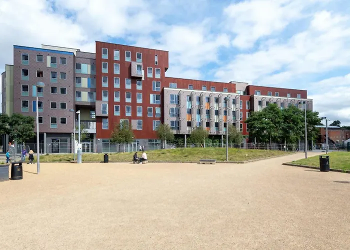 Trip to College For Students Only Collegiate Athena Hall Ipswich