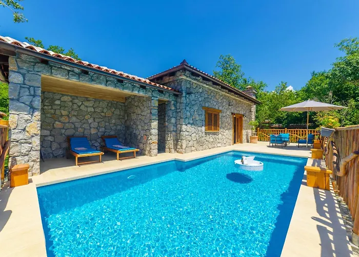 Privé villa: Carevic Resort & Villas