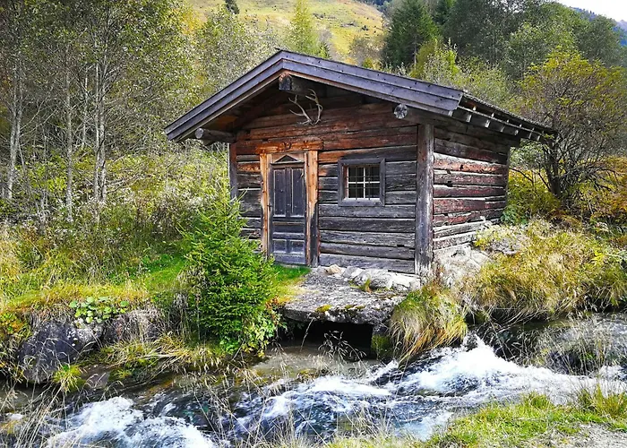 Hotel dichtbij College: Chalet Lena