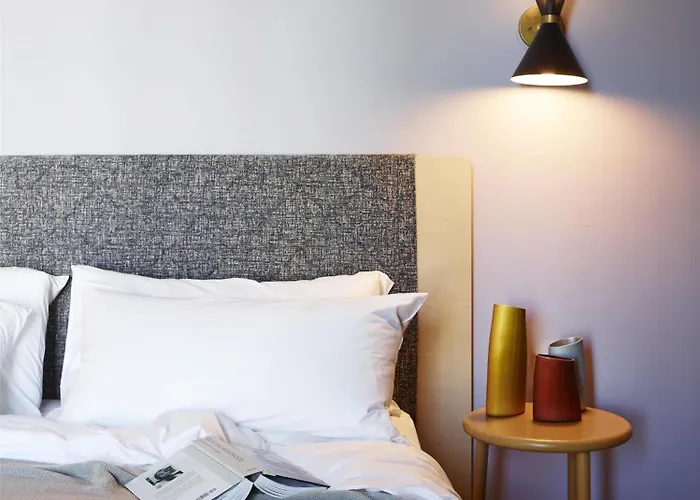 Romantic hotel: Alex Hotel