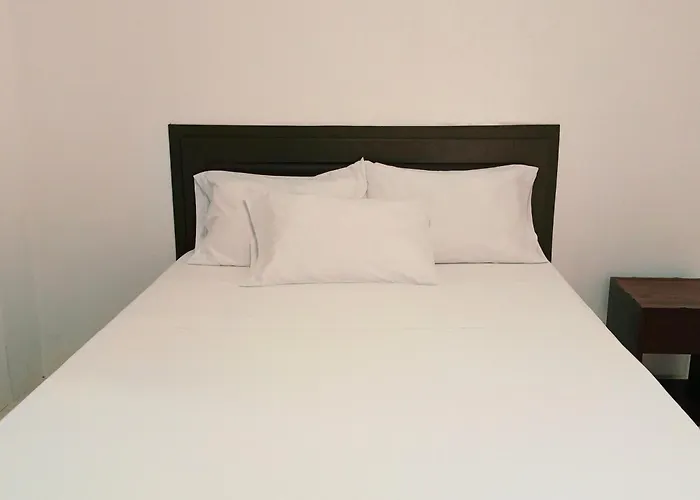 Strand Suites And Dormitel