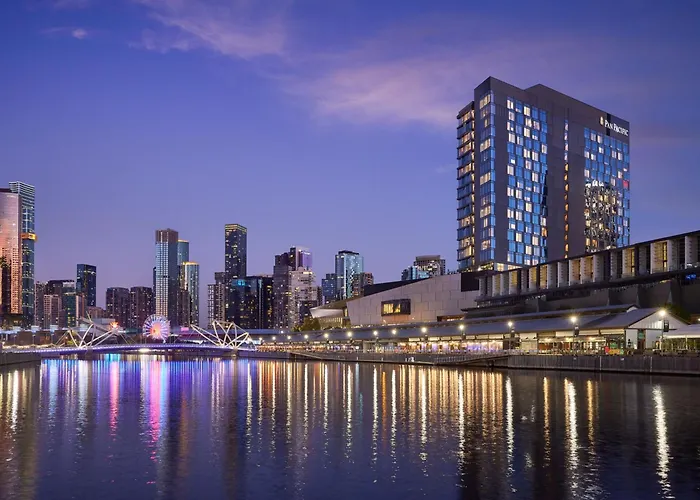 Boutique hotel only: Pan Pacific Melbourne