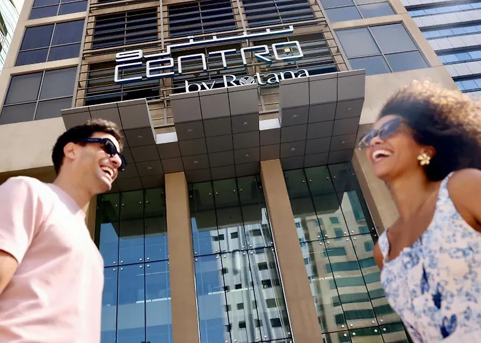 Hotel all'aeroporto: Centro Al Manhal By Rotana