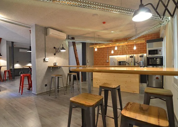 The Hostels Far Home Atocha