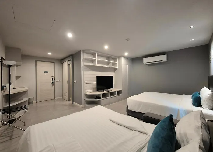Family Hotel: The Crib Patong - Sha Certified