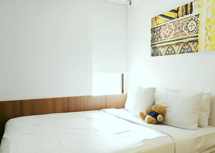 S Box Sukhumvit Hotel