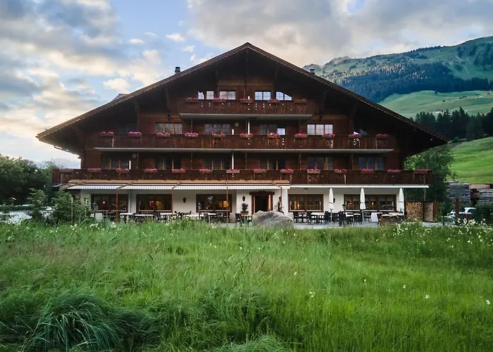 Cheap hotel: Hotel Alpenland