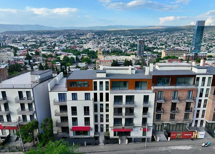 Castor & Pollux Hotel