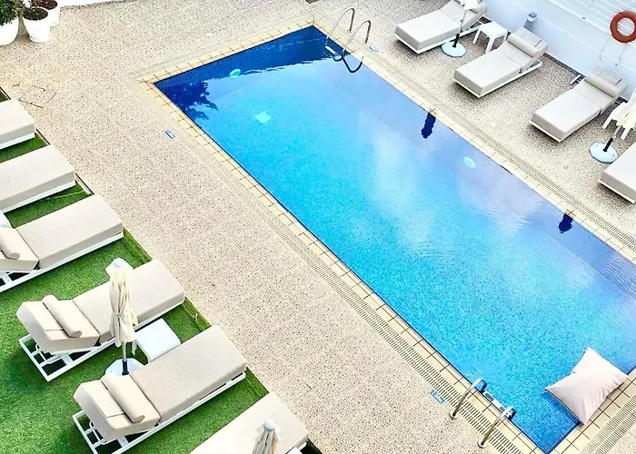 Nissilant Hotel & Suites
