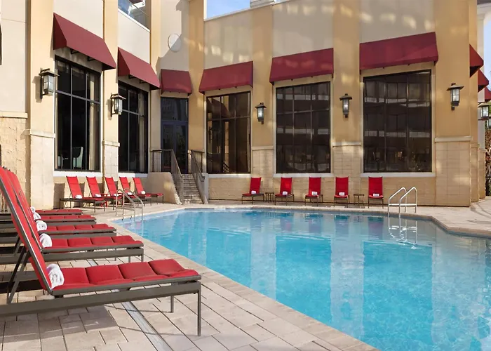 Spa Hotels Resorts Ramada Plaza By Wyndham Orlando & Suites Intl Drive - Newly Renovated!
