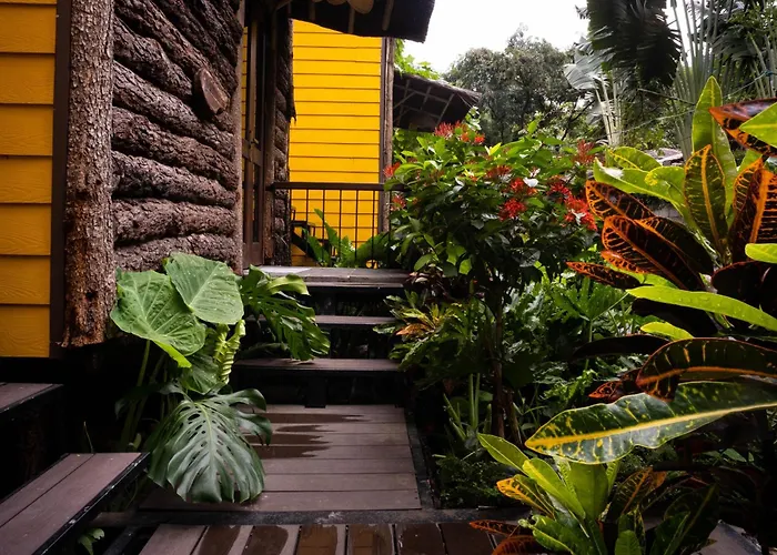 Resorts Guide Trang An Ecolodge