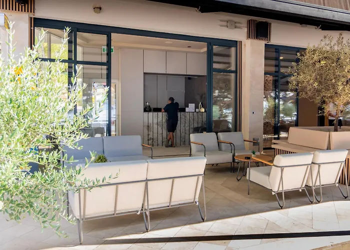 Hotel familiar: Zlatni Rat Beach Resort