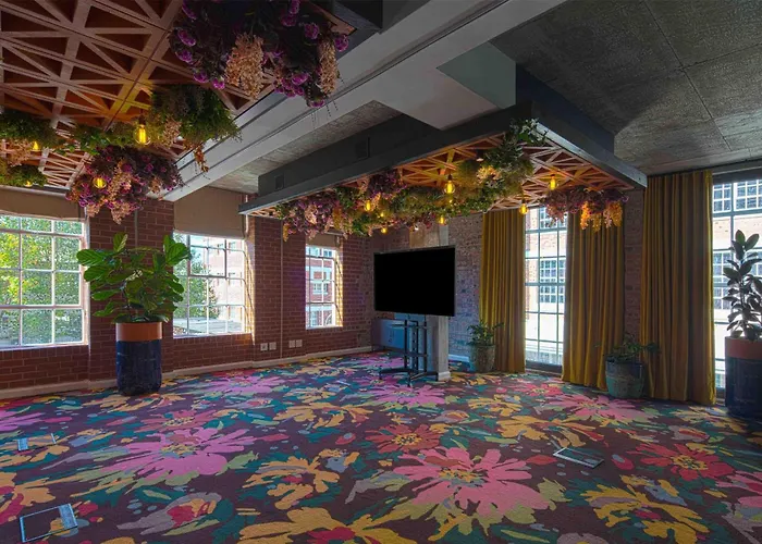 Canopy By Hilton Longkloof