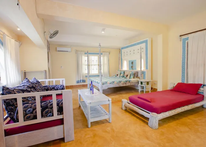 Footprints House