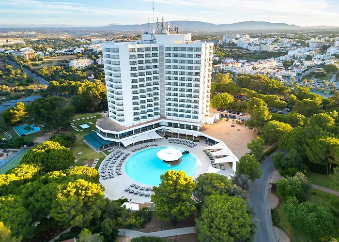 Centraal gelegen hotel: Pestana Blue Alvor Beach