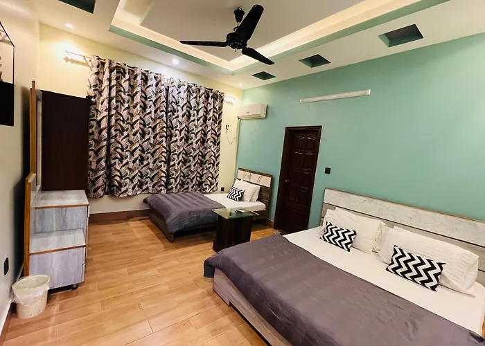 Guests house Karachi Inn