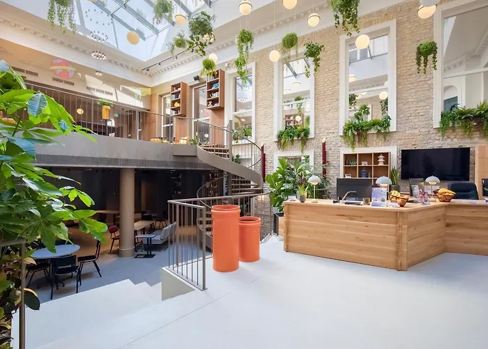 Resort: Maverick Athenaeum