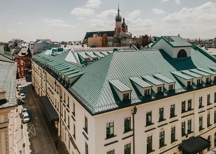 Saski Krakow Curio Collection By Hilton