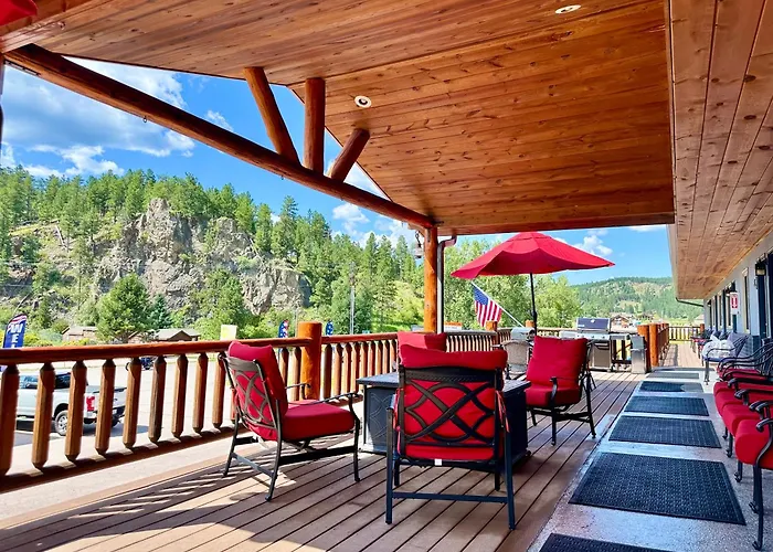 Mountain View & Cabins
