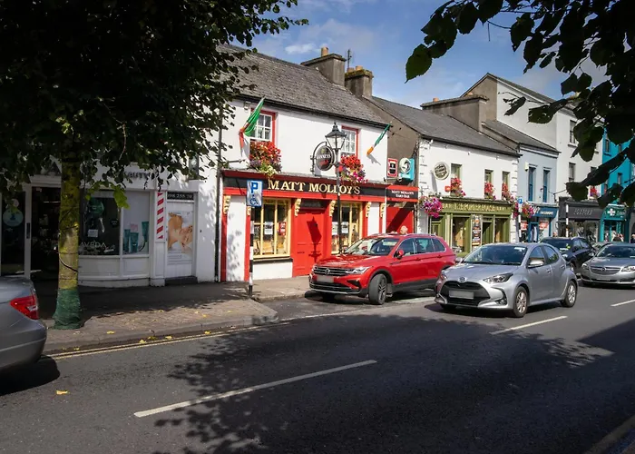 Mariner, Westport