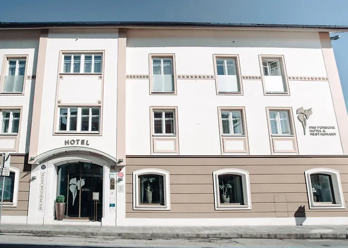 Hotel: Iris Porsche Hotel & Restaurant