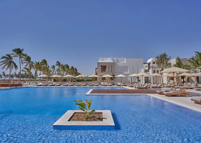 Resort: The Club By Fanar