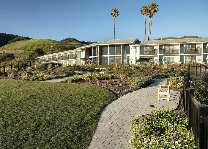 Shore Cliff Hotel