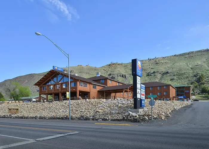 The Antler Lodge - Gardiner