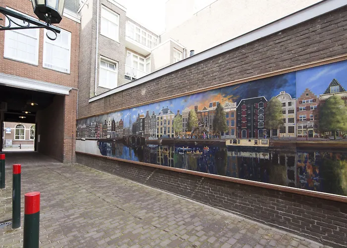 Mercure Centre Canal District