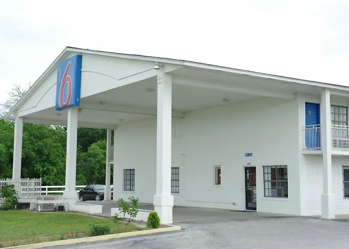 Motels Giddings Executive Inn
