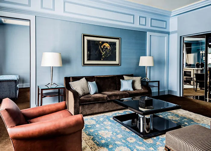 Prince De Galles, A Luxury Collection Hotel, Paris