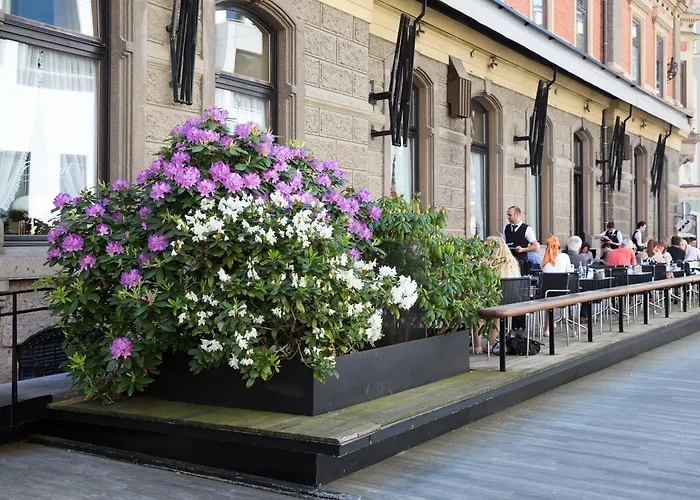 Casino hotel: Hotel Central