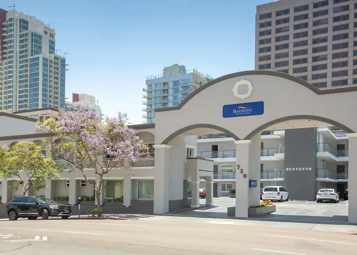 Motels Baymont By Wyndham San Diego Downtown