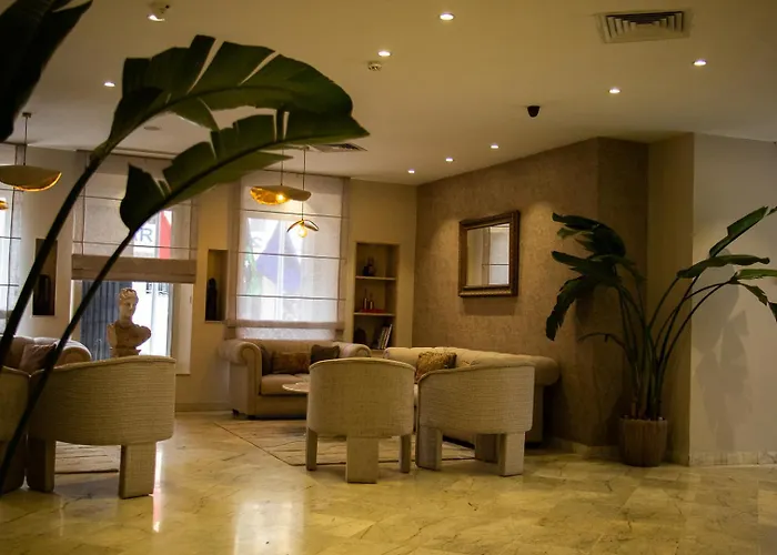 Hotel Le Pacha