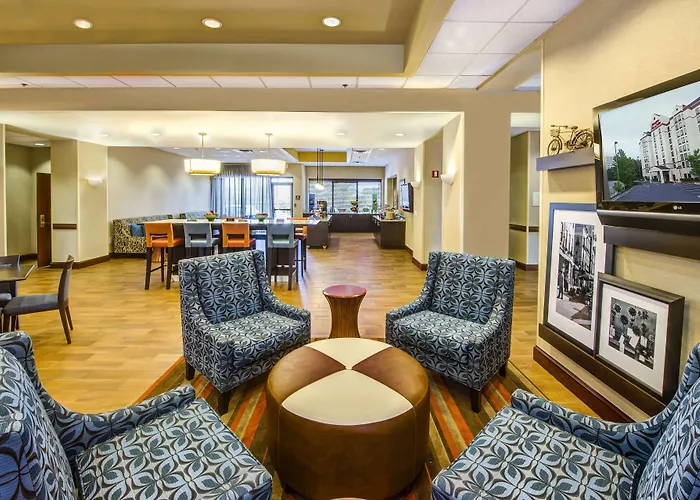 Hampton Inn & Suites Atlanta-Galleria